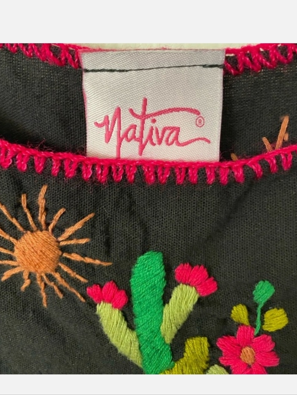 Nativa Black Cactus blouse Size Large